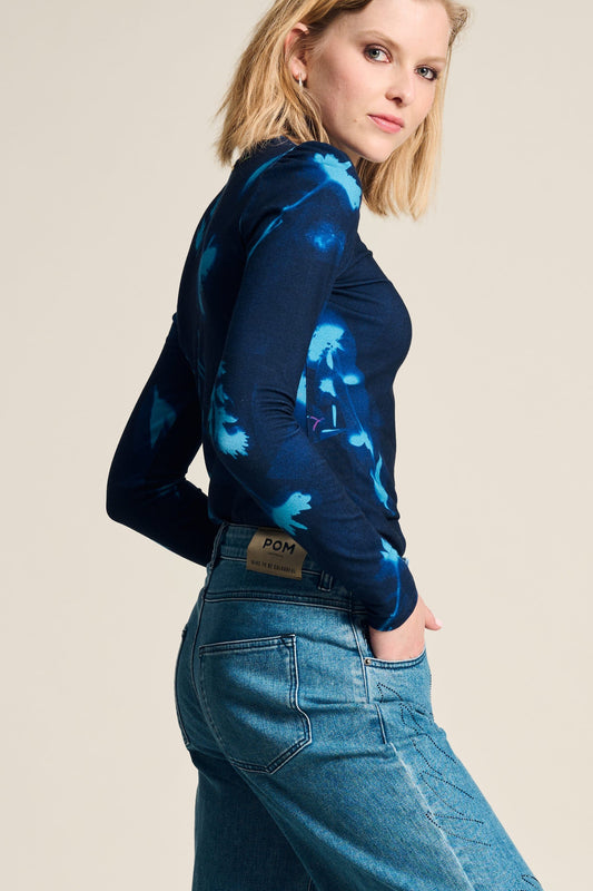 POM Amsterdam Turtlenecks TOP - Feathers and Florals